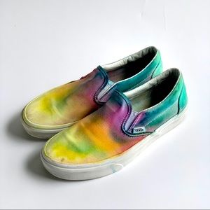Vans classic slip on’s rainbow dyed size 8.5